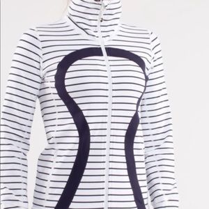 Lululemon in-stride running jacket